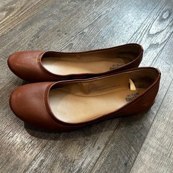 Mossimo Supply Co. Brown Flats - Picture 2 of 5